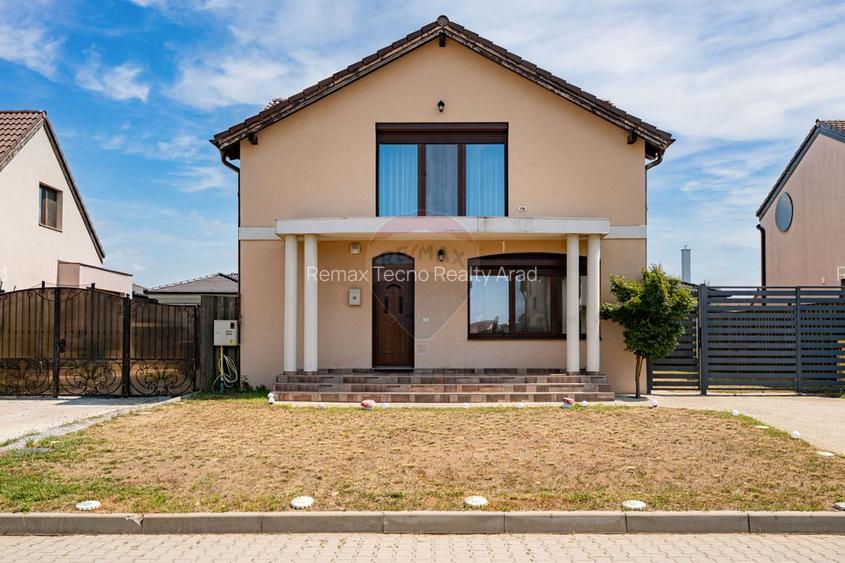 Casa deosebita, gata de mutare, 4 dormitoare,terasa, 125 mp, Westfield - 31