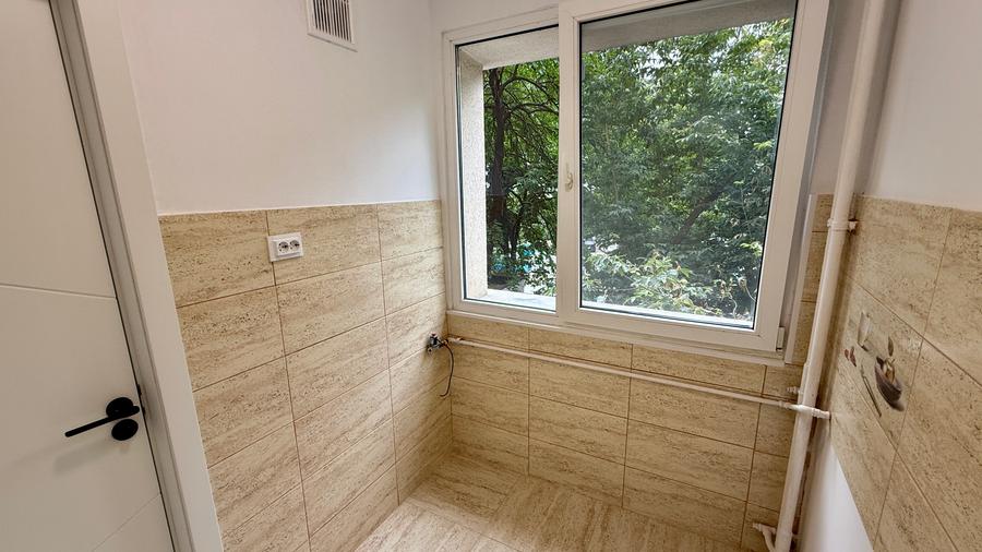 Garsoniera Dristor langa metrou, etaj 2, comision 0 !