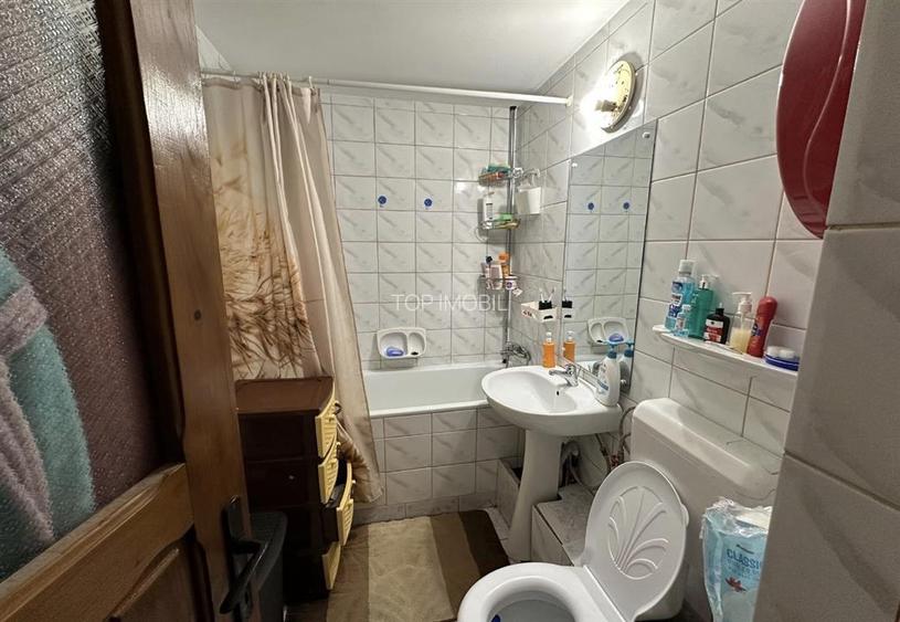 Apartament 3 camere decomandat etajul 3/4- Frumoasa - 6