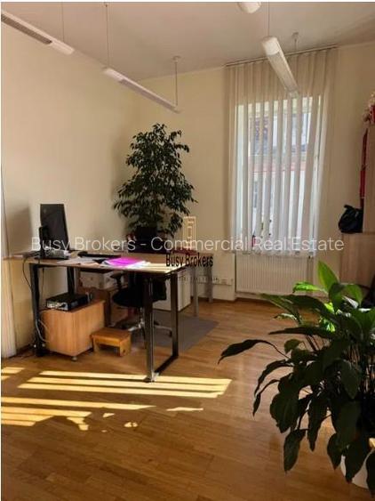 Spatii Birouri - 200 mp - zona centrala - 7