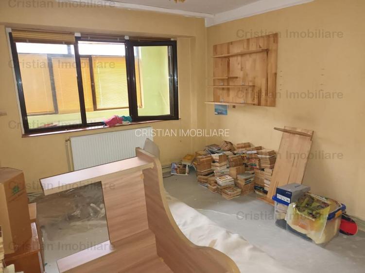 PARTER +Balcon 12m ,3 cam conf1 decomandat 77mp Viziru 3 - 4