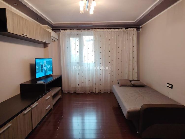 Inchiriez apartament  camere Tiglina 1. - 3