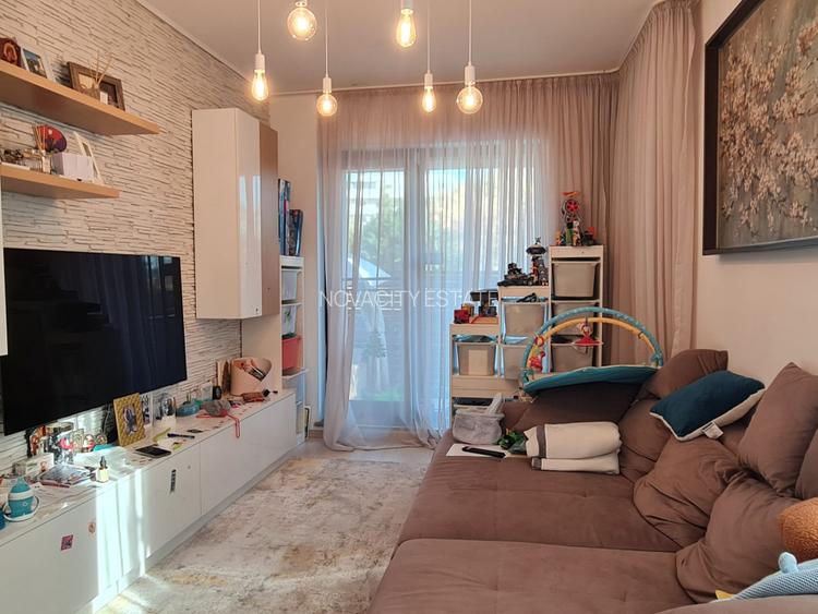 SISESTI - ROMPETROL, 4 CAMERE 83 MP UTILI + CURTE PROPRIE 62 MP, 2XPARCARE! - 4