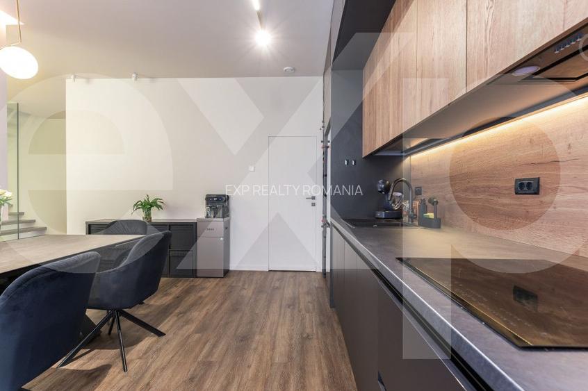 Vila de vanzare - 6 camere- piscina - pompe de caldura - 20