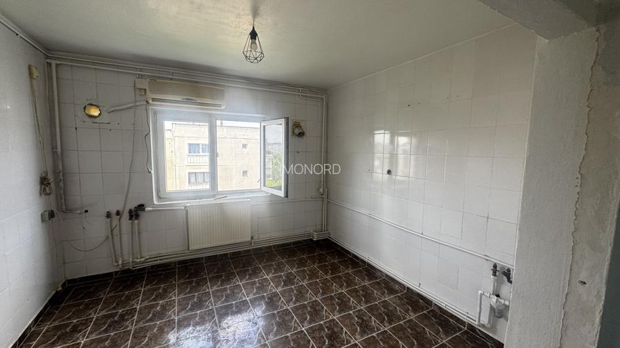 Vânzare apartament de 3 camere Brancoveanu - 3