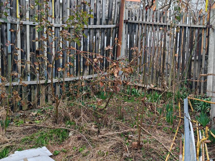 Apartament 2 camere pozitie deosebita zona Livada Postei - 17