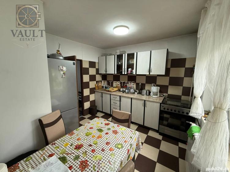 APARTAMENT 3 CAMERE-DRUMUL SARII-13 SEPTEMBRIE-HOL H-ETAJ 3 - 4