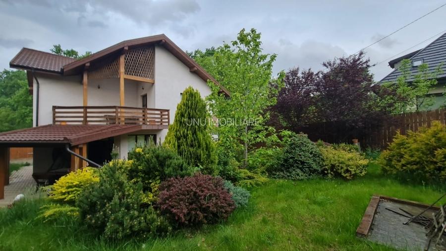 Vilă în Bârnova 260 mp utili, teren 1030 mp D+P+E+M, complet mobilată și LIBERA - 21