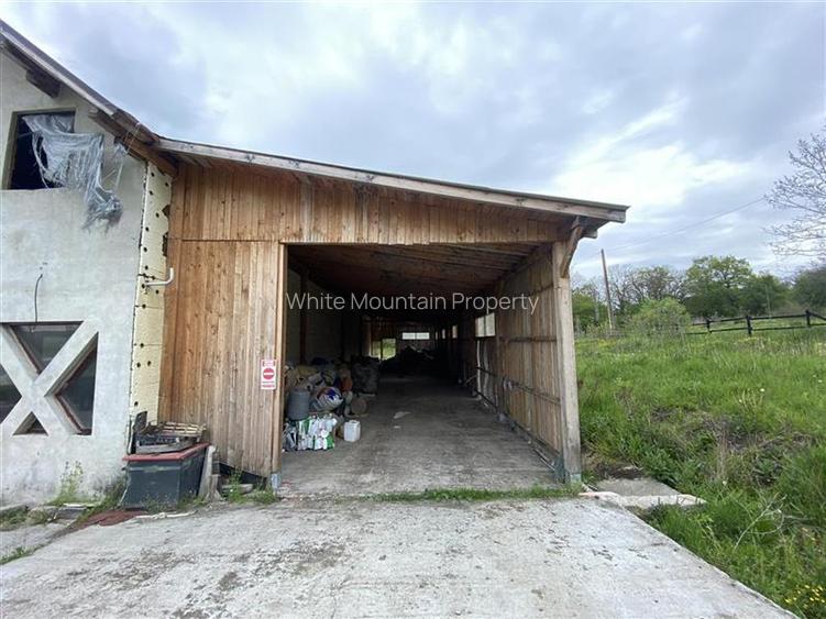 Oportunitate investitie | Teren 10 000 mp cu constructie de 530 mp la 10 km de V - 13