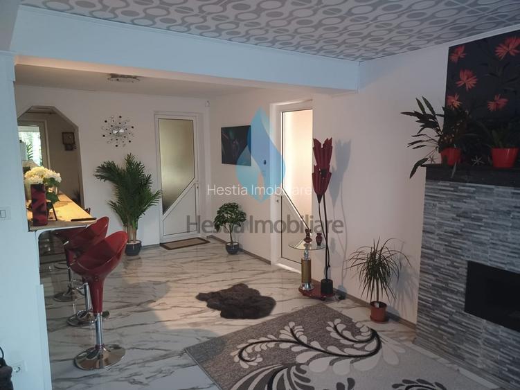 Vila D+P+M, 1000mp teren, Bucium-Lidl (spate). - 3