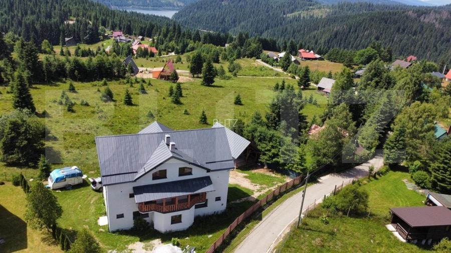 Pensiune moderna cu vedere panoramica spre Lacul Belis !  - 3