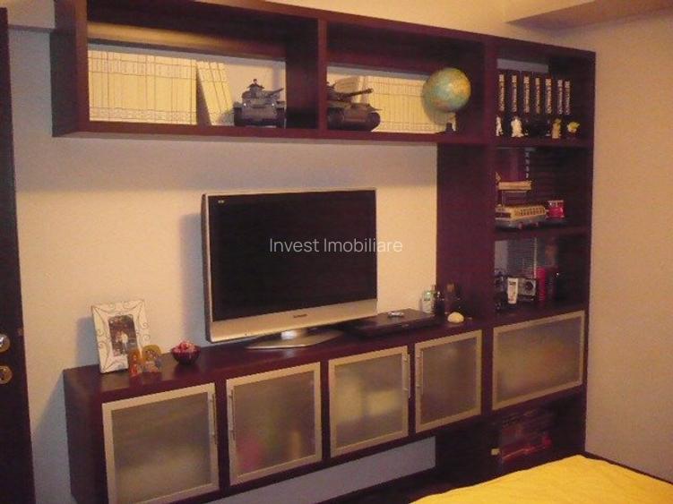 CENTRU-PIATA UNIRII  - 4