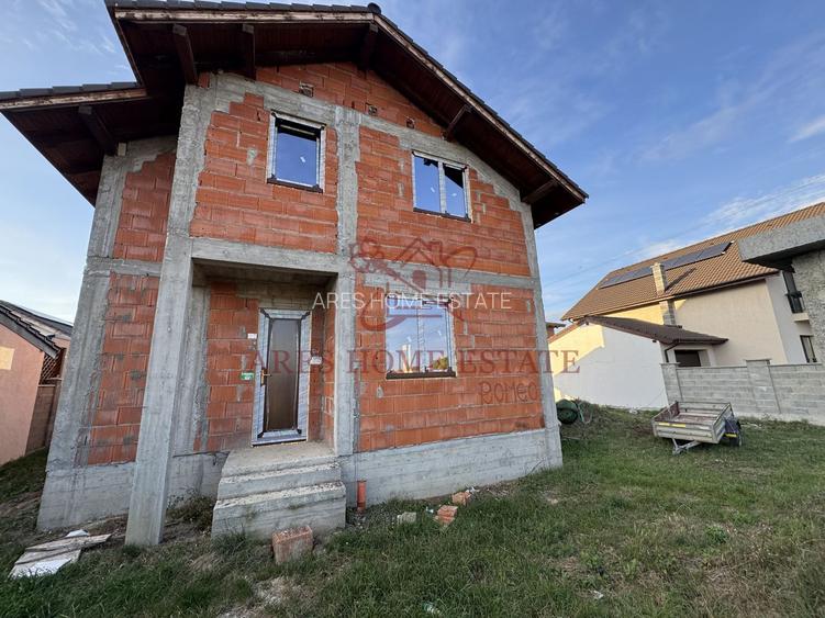 Casa individuala P+M Giroc. Strada linistita doar de case. Comsion 0 - 8