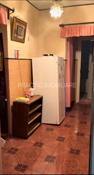 Apartament cu 2 Camere Decomandate, 57 mp, Centrală + AC, Micro 18 - 6