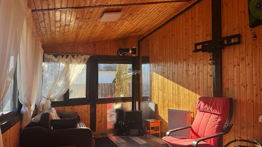 CASA SPATIOASA CU 5 CAMERE IN SANPETRU - 9