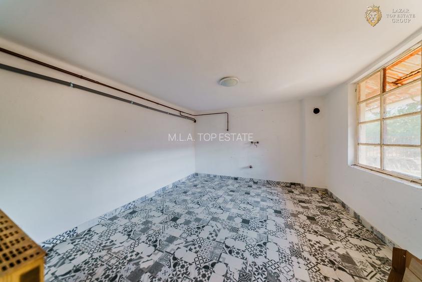 Casa 4 camere de Vanzare - 9