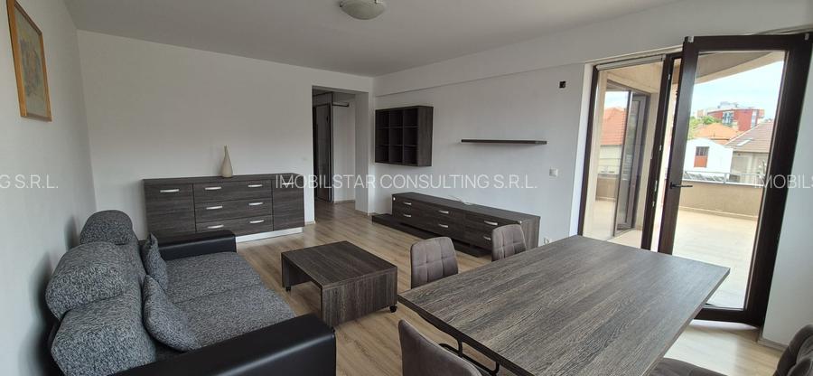 De inchiriat ap. 2 camere -75 mp - zona Ultracentrala - 2