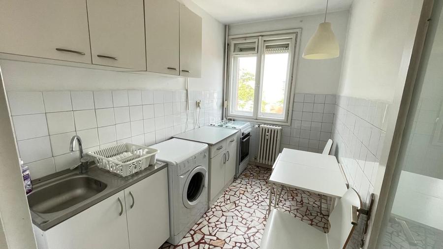APARTAMENT LUMINOS METROU ZONA PIATA ROMANA - 4