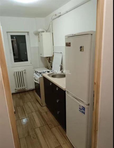 Apartament 2 camere semidecomandat, Baza 3 - 4