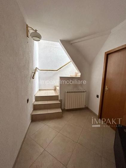 Vila individuala de lux de inchiriat, in cartier Gruia aproape de Cetatuie! - 21