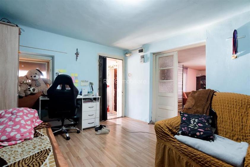 RECO . Casa in Cetariu cu teren generos 1600mp - 30