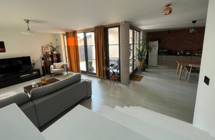 Triplex modern 136mp (Proprietar) - 15