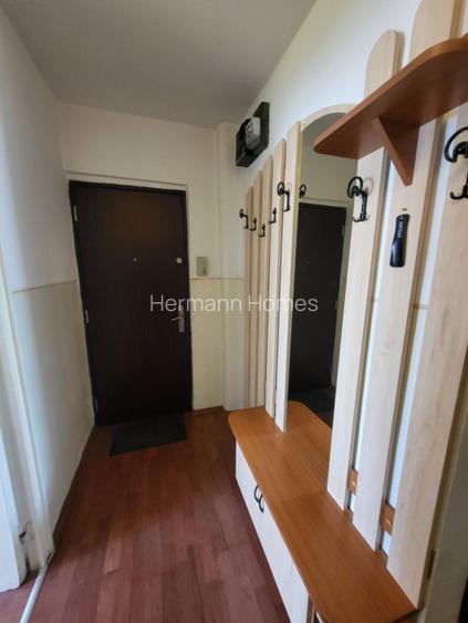 Apartament 3 camere, decomandat, 70 mp, Strand   - etaj I - 4