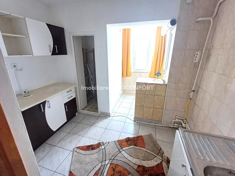 Apartament cu o camera, zona Buzaului