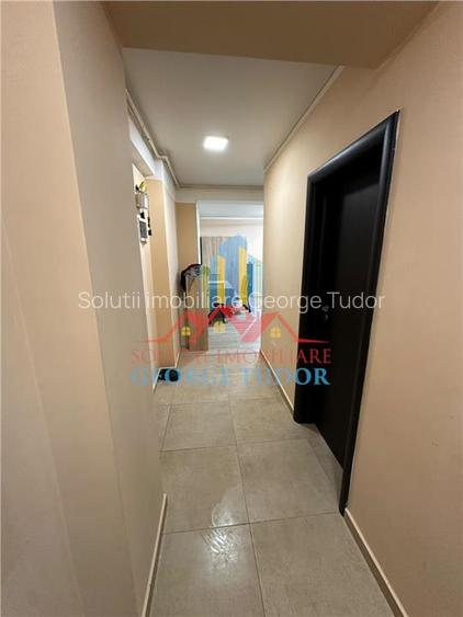 Inchiriere apartament 3 camere Militari Residence - 9