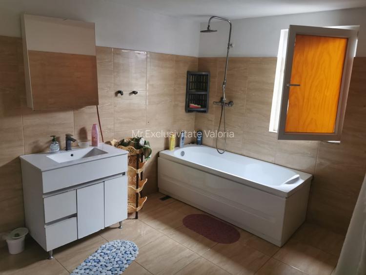 Casa de vanzare - localitatea Pielesti - 9