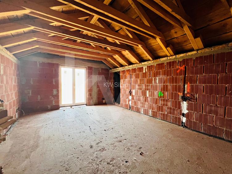 Casa unifamilială mare 5 cam, garaj, curte. Întabulată. Fughiu Oradea - 43