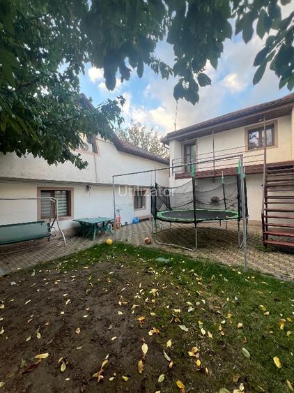 Casa de vânzare -zona Arcasilor - 2