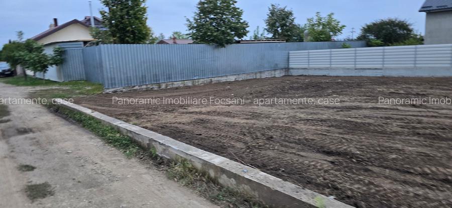 Teren de vanzare 700 mp central Odobesti - 17