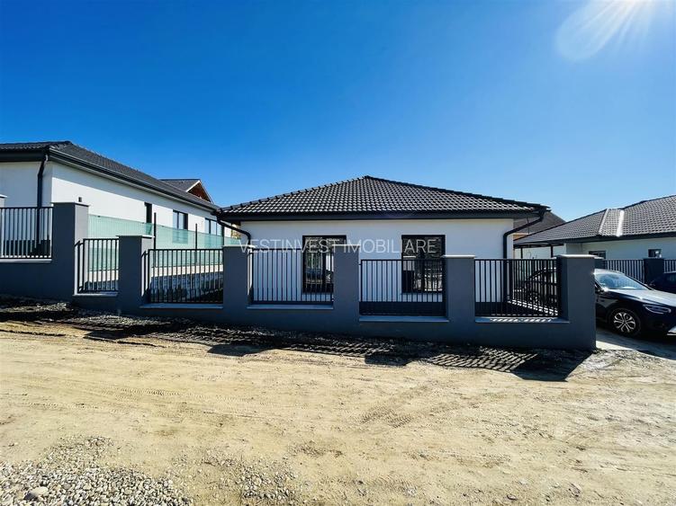 Casa P finisata zona Oncea - 2