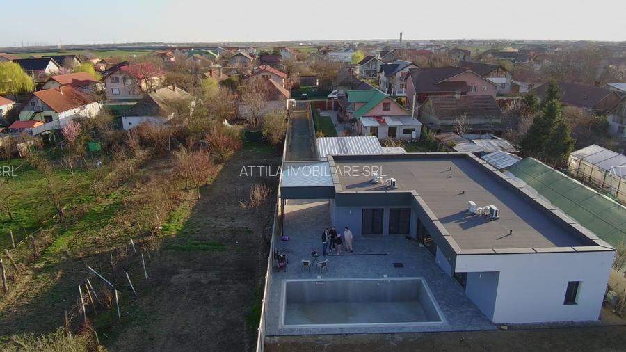 Mosnita Noua vila cu PISCINA 350000 euro - 15