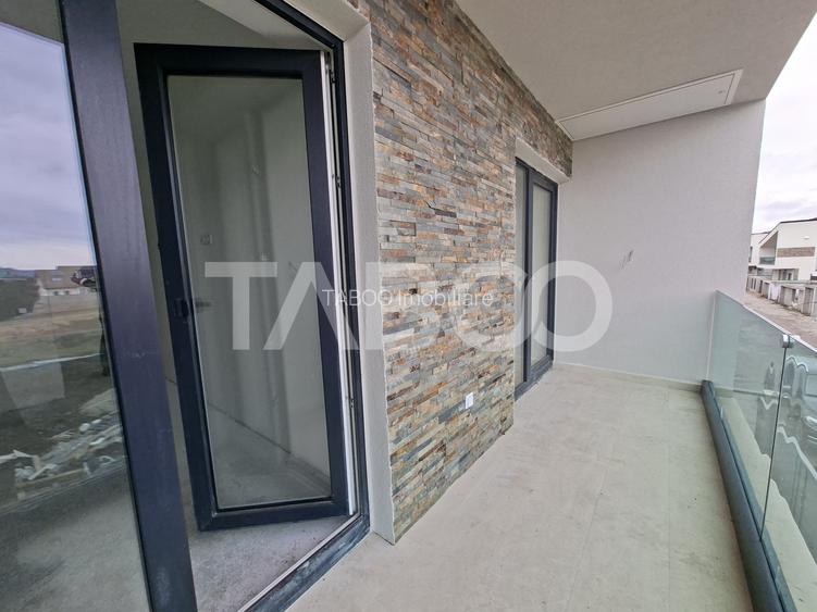 Casa tip duplex de vanzare cu acces auto curte terasa Selimbar - 9