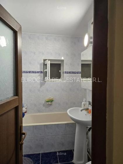 Apartament 4 camere decomandat - Faleza Nord - 175.000 euro (Cod E11) - 10