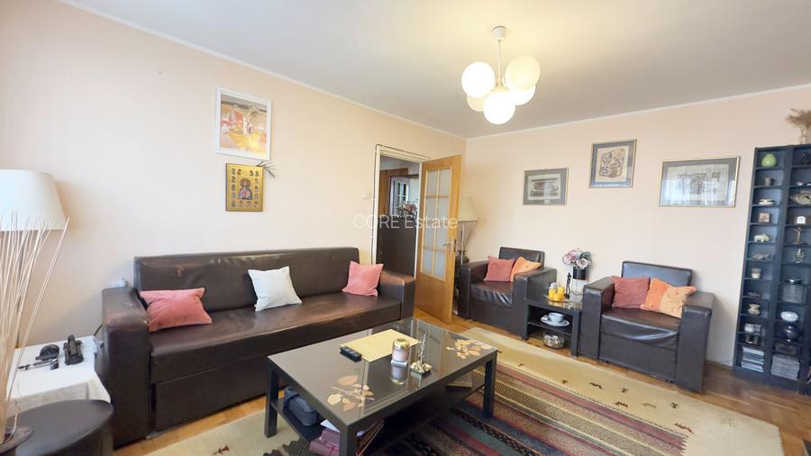 Locația pe care o cauți: apartament 3 camere între Plaza și AFI - 13