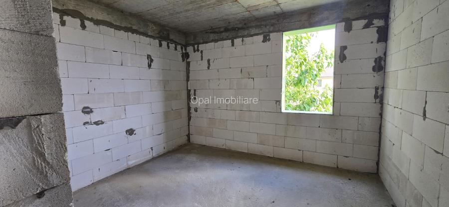 Valu lui Traian - casa P + 1, 6 camere, 336 mp s.u., 450 mp teren - 23