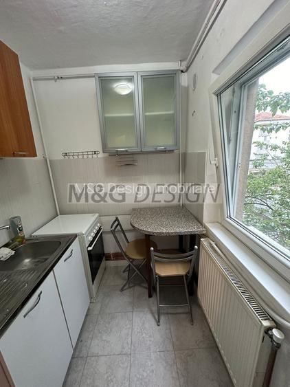 Garsoniera, zona Aradului, et 2, centrala - 16