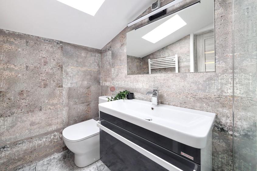 Proximitate imediata fata de Castelul Bran - 20