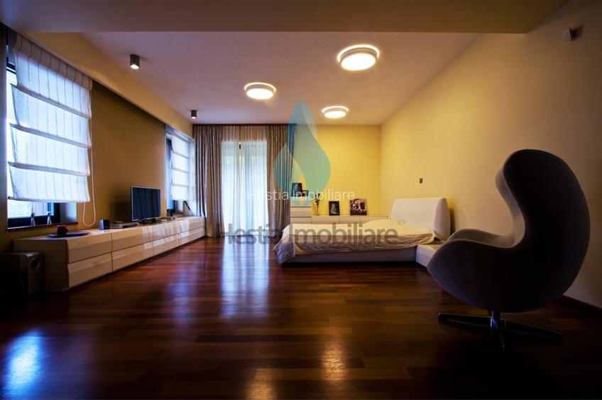 Vila eleganta tip ,,Smart Home", teren 7500 mp,Barnova -Iasi. - 2