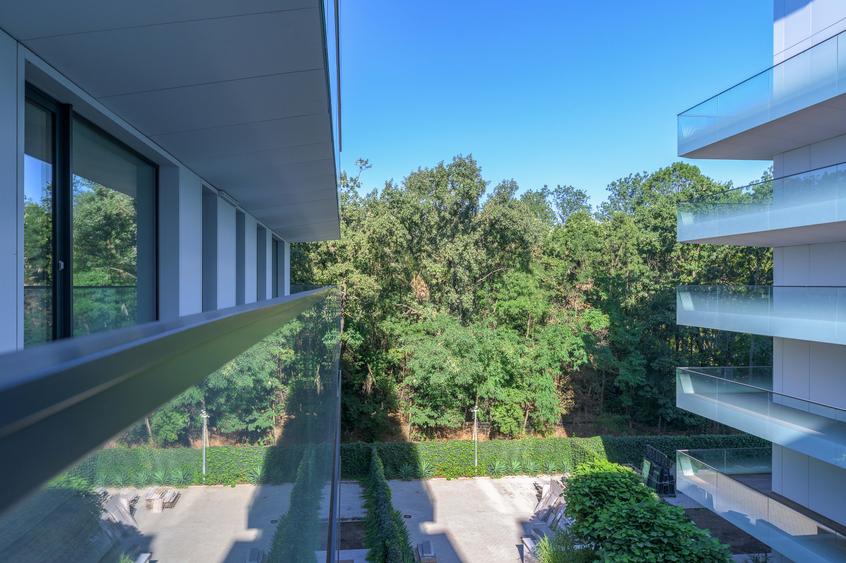 2cb59d4f-fcdc-41ea-8c52-a6346d4e8b5c - 7