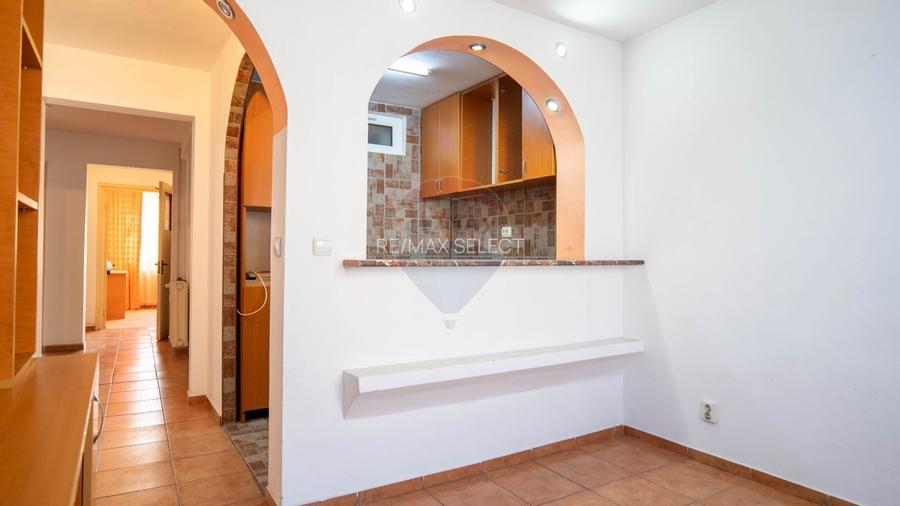 Vanzare apartament 4 camere, zona Pasajul Doamna Ghica - 12