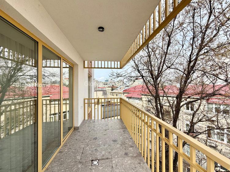 Unirii  213 sqm  3 Bedroom Residence  Parking  Underfloor Heating - 18