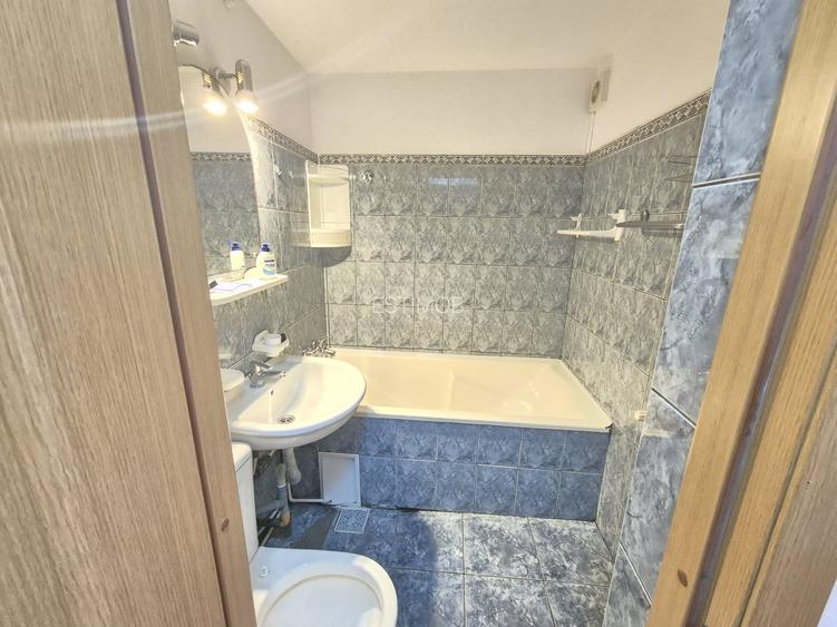Vanzare Apartament 2 Camere semidecomandat Centrul Civic Str.Harmanului Etajul 3 - 18