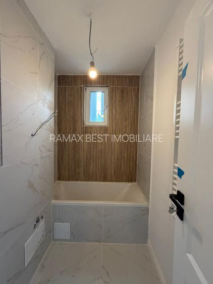 Dristor , Camil Ressu x Liviu Rebreanu, Mall Park Lake - 2
