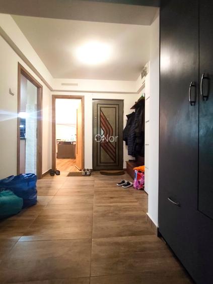 Apartament 2 camere, 2 balcoane, baie cu geam | ETAJUL 1 | bloc 1982 - 9
