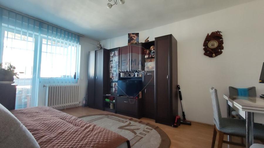 Apartament 2 camere, renovat , panoramă, comision 0% - 2