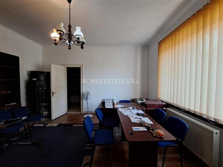 Casa alipita, D+P+M, 120 mp utili, situata in zona Piata 1 Mai! - 2